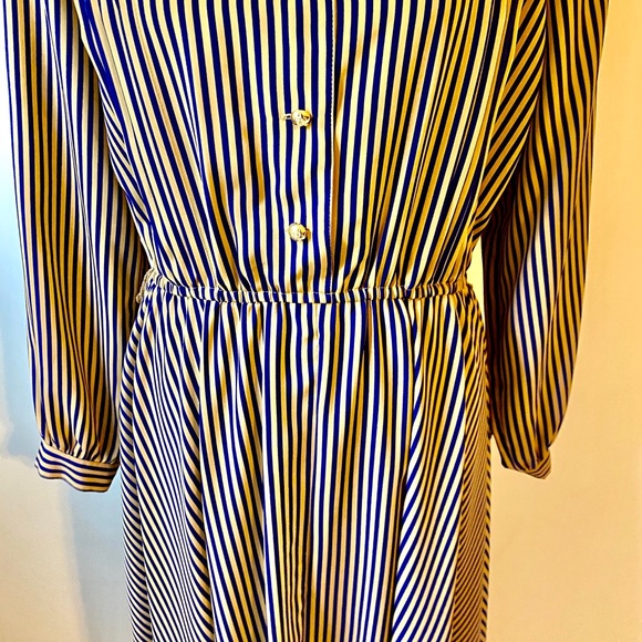 Vintage long sleeve tan and navy midi dress - Picture 2 of 7